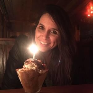 Meet your Posher, Stephanie